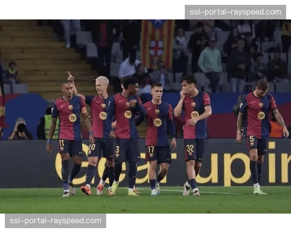 西甲联盟讨论下赛季起增加比赛日替补席球员人数至12人 西甲联盟讨论下赛季起增加比赛日替补席球员人数至12人